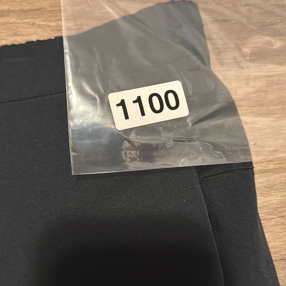 Banana‎ Republic Black pants men’s size 34 lightweight athletic pants pockets - Picture 6 of 15